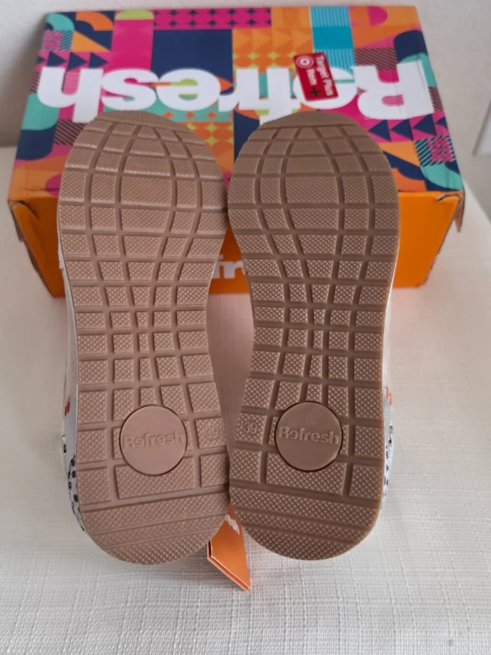 Refresh Women's Sneakers 171502 White Beige Animal Print NWT NIB US 8